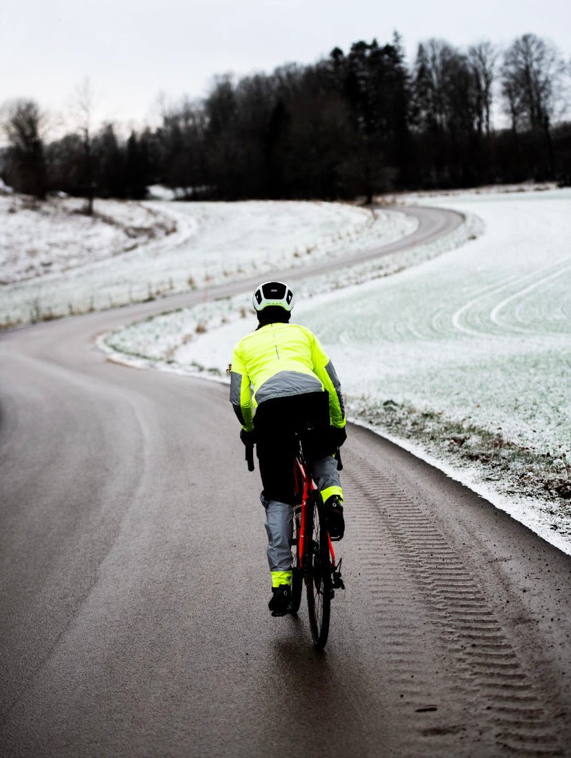 Östkusten Women's Cycling Rain Jacket: Waterproof, Breathable & High - Visibility Performance by Sigr Cycling Clothing