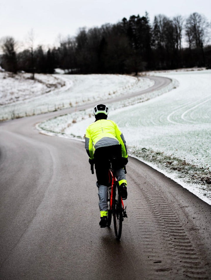 Östkusten Women's Cycling Rain Jacket: Waterproof, Breathable & High - Visibility Performance by Sigr Cycling Clothing