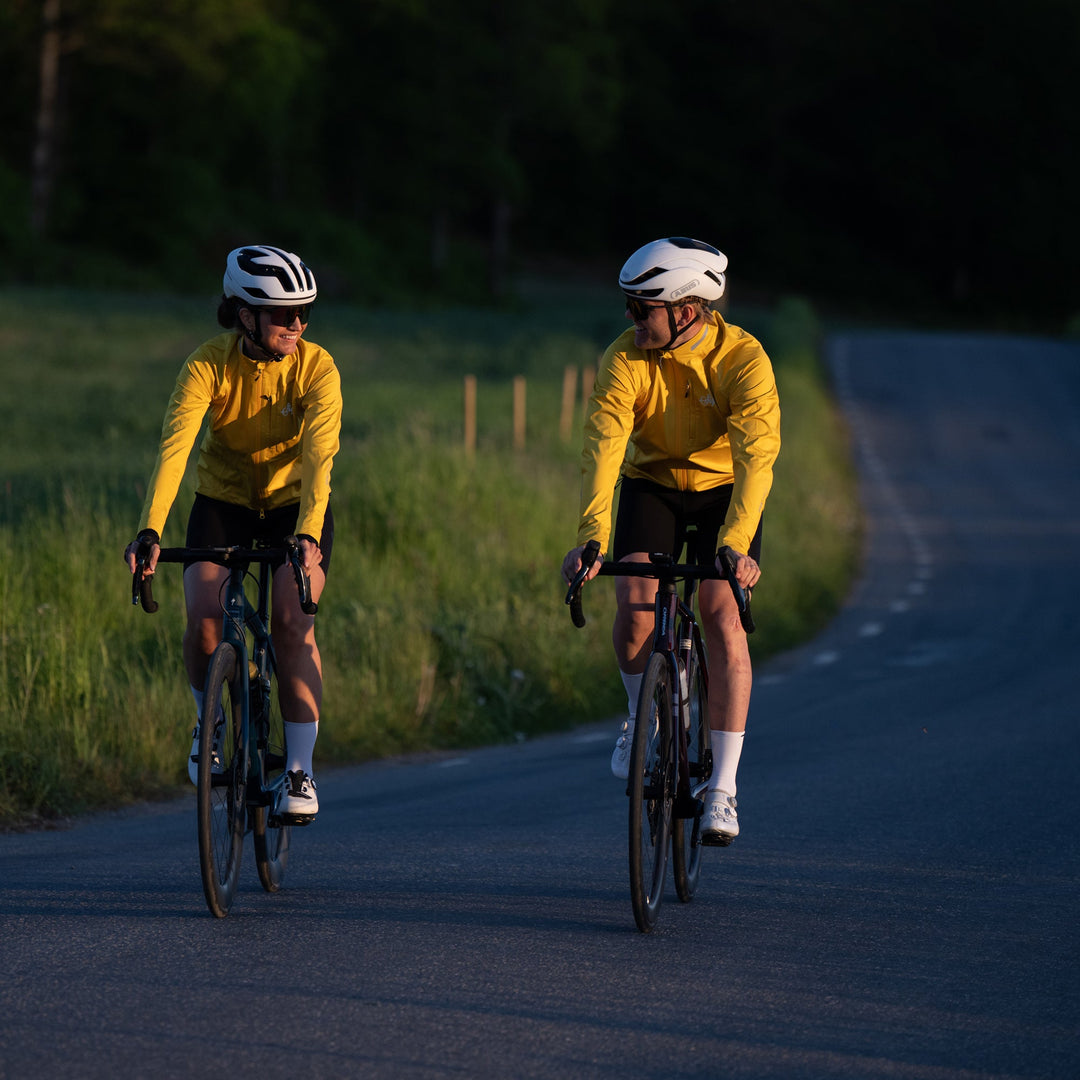 Sköld Women's Yellow Shell Cycling Jacket