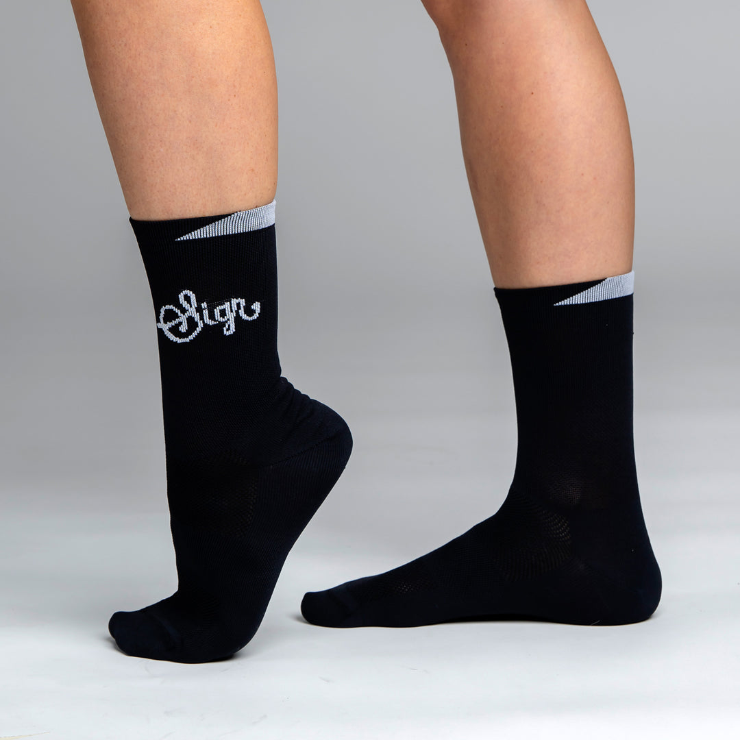 Snok - Black Cycling Socks for Women - One Pair