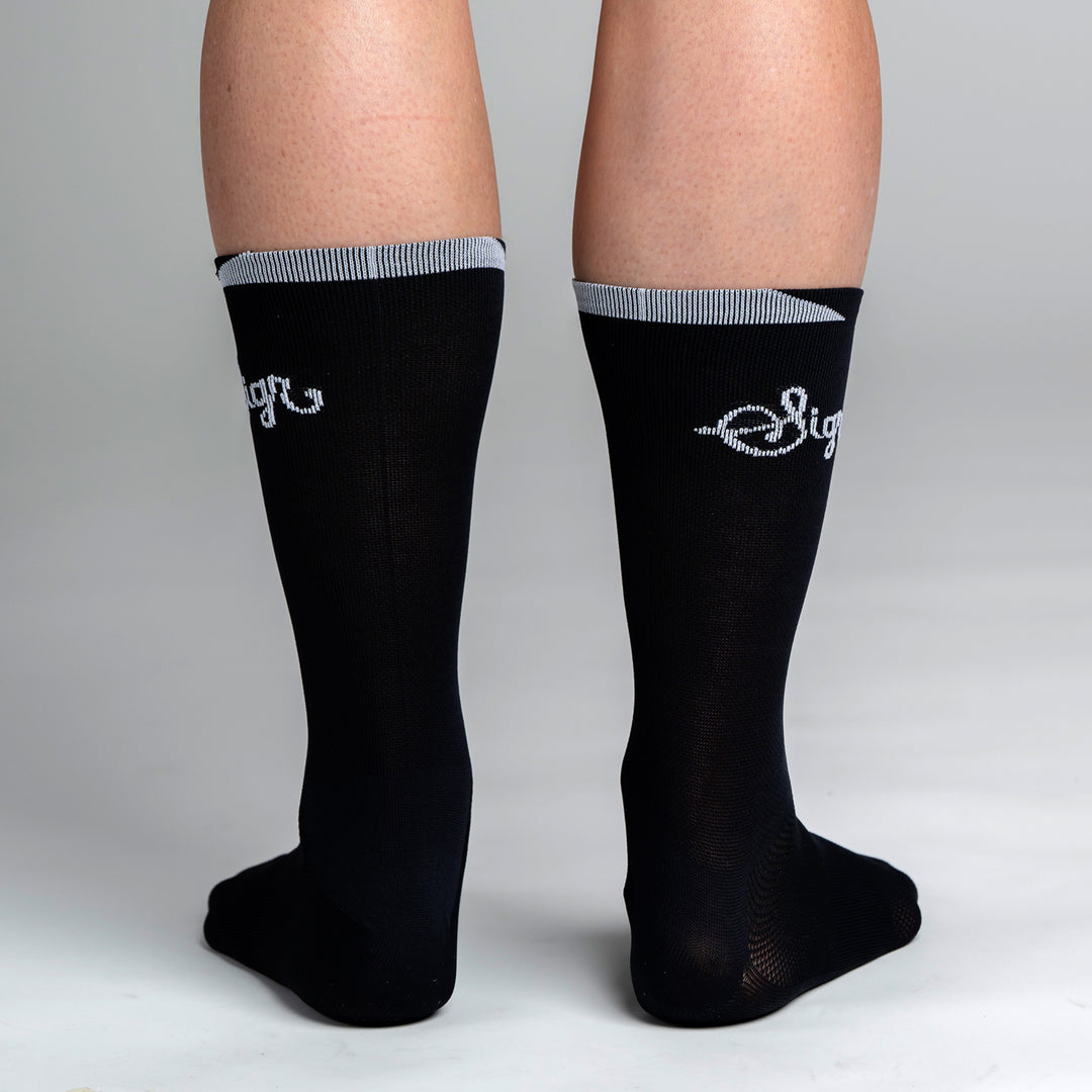 Snok - Black Cycling Socks for Men - One Pair