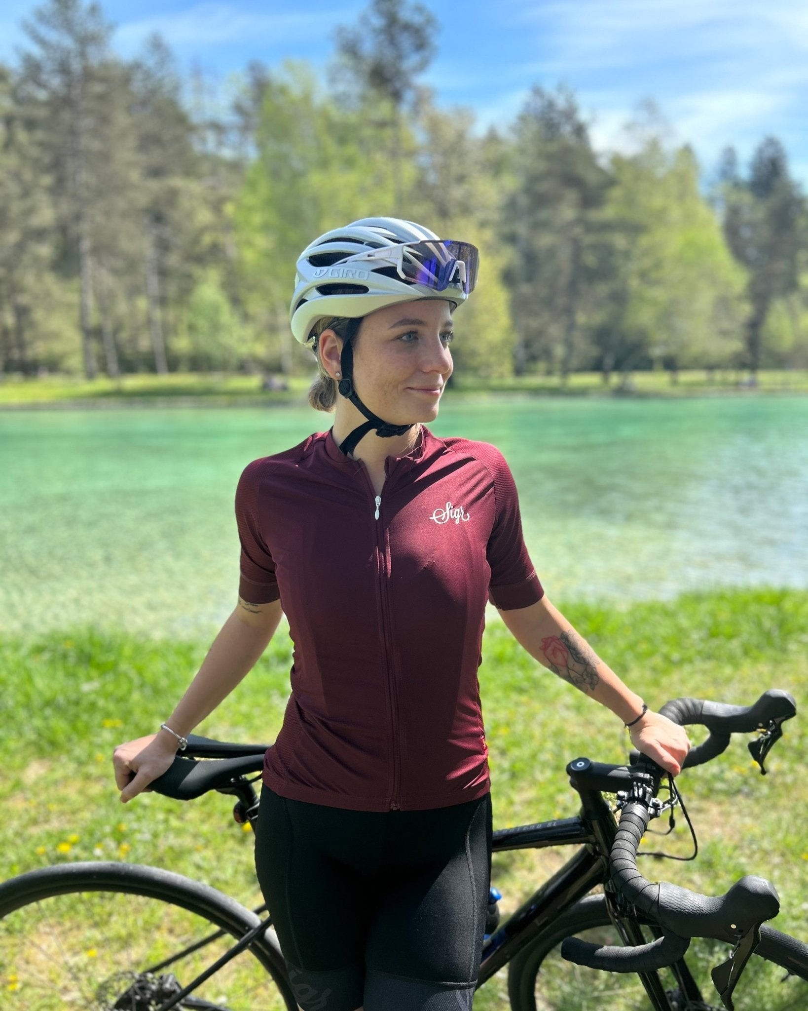 Ladies cycling apparel on sale