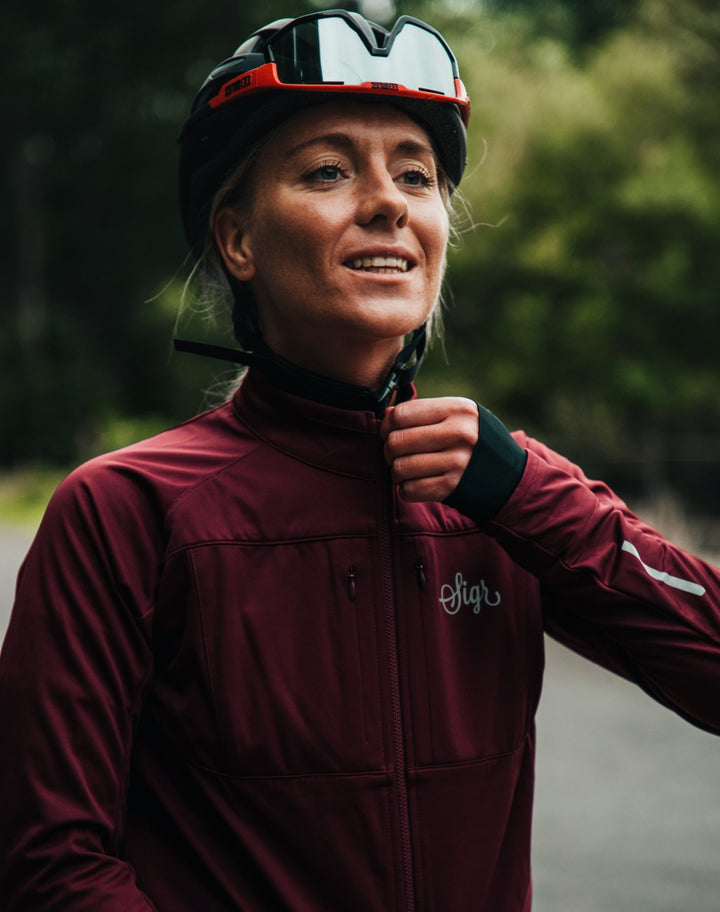 Gotlandsleden Tour Women's Deep Red Merino Softshell Jacket by Sigr Cycling Clothing