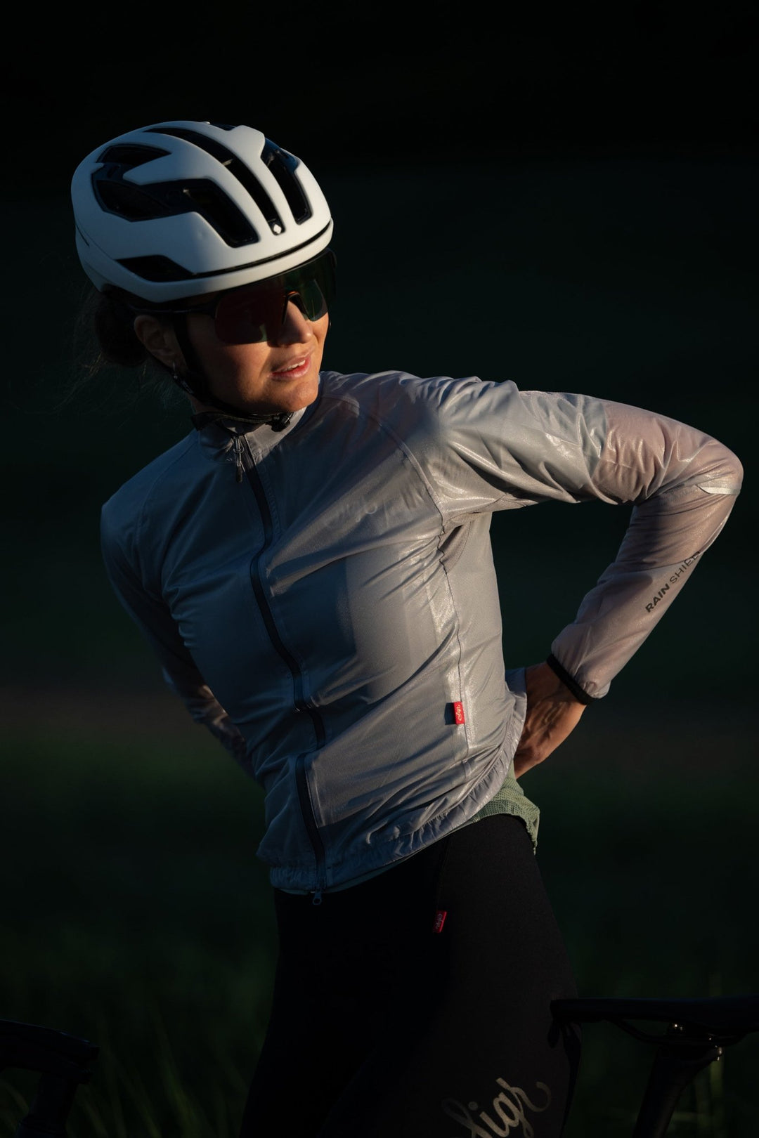 Näckrosleden Women's Grey Ultra-Lightweight Cycling Rain Jacket