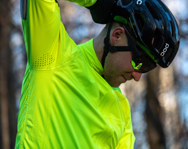 Östkusten Men's Cycling Rain Jacket: Waterproof, Breathable & High - Visibility Performance by Sigr Cycling Clothing