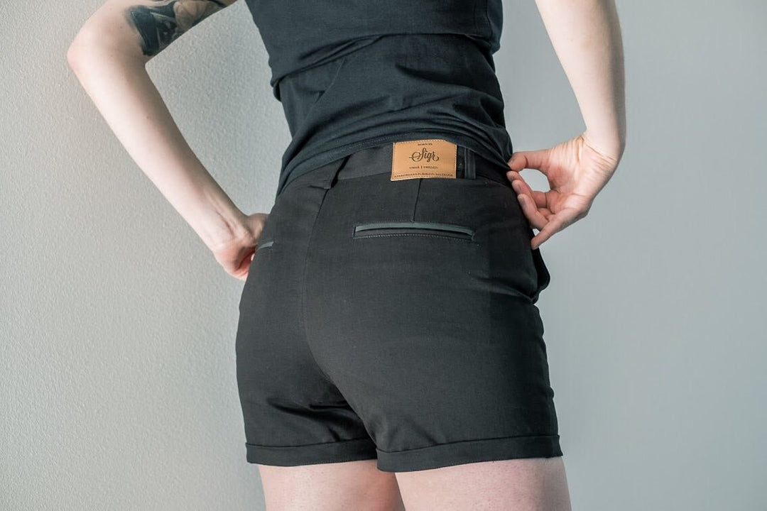 Strandvägen Women's Black Cycling Chino Shorts by Sigr Cycling Clothing