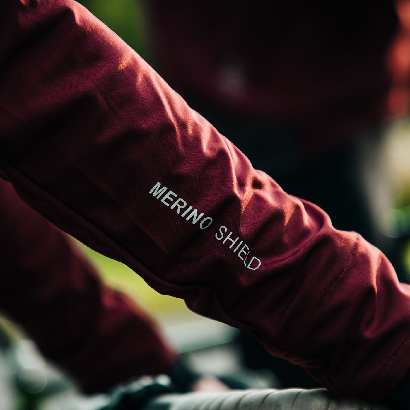 Sigr Gotlandsleden Tour - Deep Red Soft Shell Merino Jacket for Women