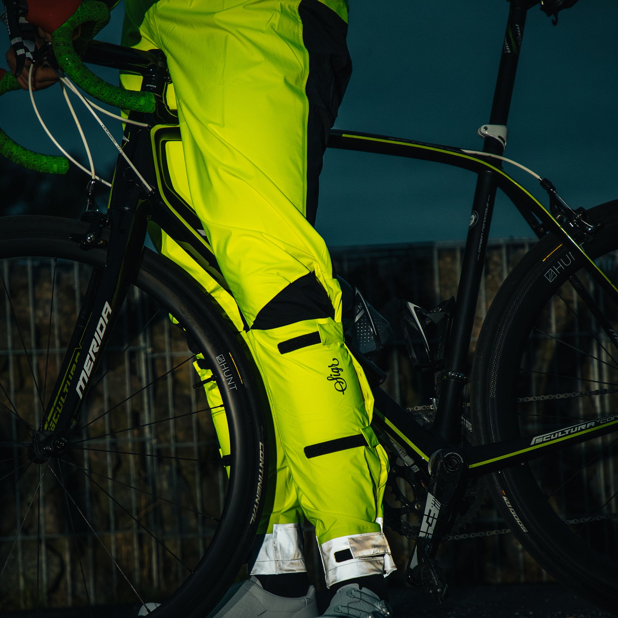 Best Waterproof Clothing for Cycling Commuters - The Edge Sports Cork